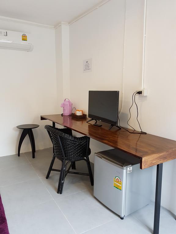 เดอะ พิงค์ โฮม Hostel ท้องศาลา ภายนอก รูปภาพ