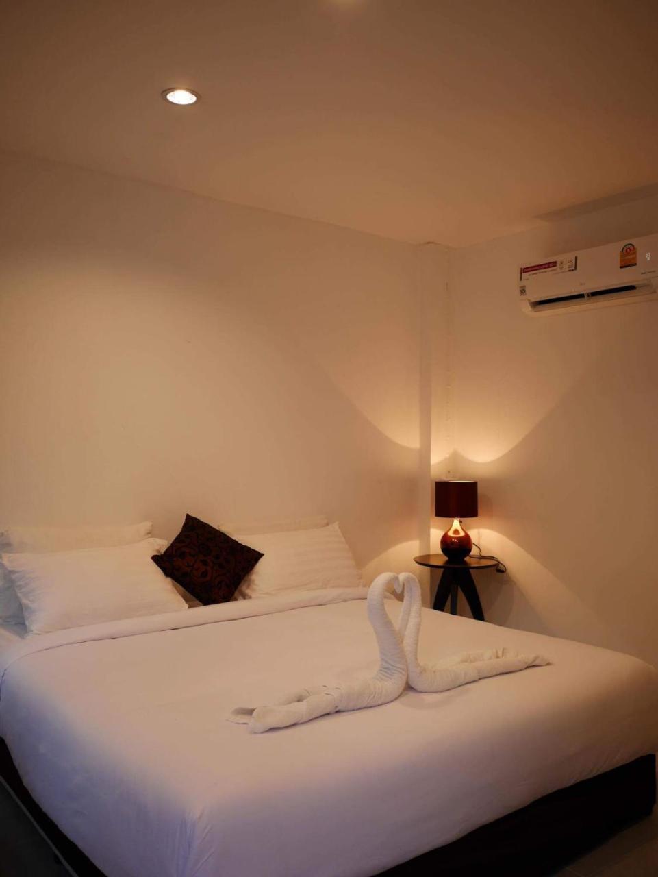 เดอะ พิงค์ โฮม Hostel ท้องศาลา ภายนอก รูปภาพ